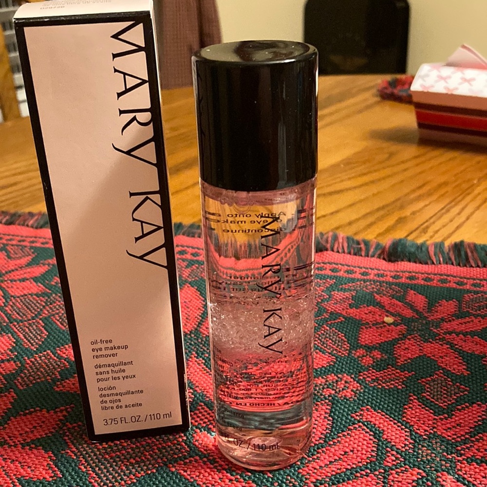 Oil free eye makeup remover